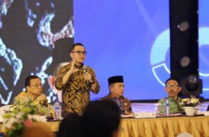 Tenaga Honorer Bisa Bernapas Lega, Pemerintah Pusat Coba Cari Jalan Tengah