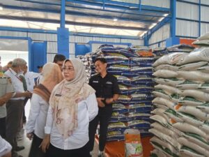 Tak Mau Masyarakat Resah, Bupati Pastikan Stok Bahan Pokok Aman