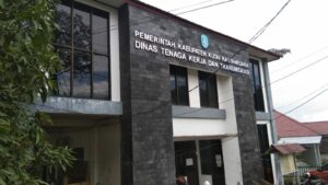 Distransnaker Kukar Sediakan Layanan Posko Aduan Tunjangan Hari Raya