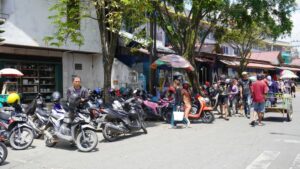 Pemkot Samarinda Akan Evaluasi Trotoar yang Banyak Disalahgunakan untuk Lahan Parkir