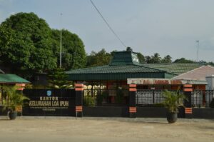 Kelurahan Loa Ipuh Galakkan Kesadaran Masyarakat Bersihkan Aliran Sungai Tenggarong