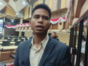 Sutomo Jabir Minta Pemprov Mediasi PT KHE Soal Pembangunan Aliran Listrik di Kutim