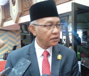 Samsun: Tenaga Honorer Boleh Dihapus Asal Ada Jaminan Jadi PPPK