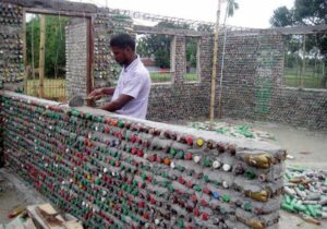 Sampah di Kelurahan Maluhu Diolah Menjadi Eco Brick