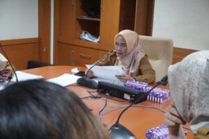 Dispora Kaltim Perkuat Administrasi Keuangan melalui Rapat Internal Tertib Administrasi