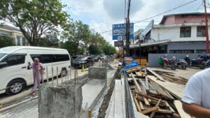 Pemkot Samarinda Gelontorkan Dana Rp 7,07 Miliar Guna Peningkatan Saluran Drainase di Jalan Dr. Sutomo Kota Samarinda