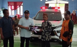 Ambulan Bantuan dari Akhmed Reza Fachlevi, Penyelamat Hidup Warga Desa Sebuntal