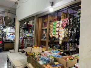 Pedagang Pindahan Dari Pasar Pagi ke Pasar Sungai Dama Keluhkan Omset Penjualan Turun Karena Sepi Pembeli