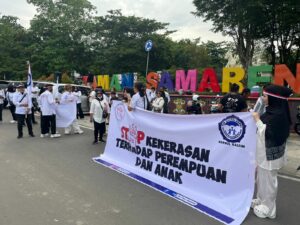 TRC PPA Kaltim Gelar Aksi Damai Depan Taman Samarendah Tuntut Hentikan Kekerasan Terhadap Perempuan dan Anak