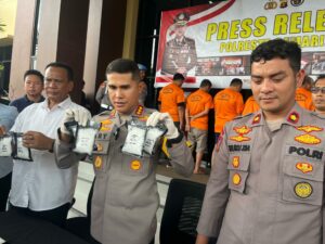 Polresta Samarinda Berhasil Mengamankan Narkotika Jenis Sabu-Sabu Seberat 1,5 Kilogram Beserta Keenam Tersangka