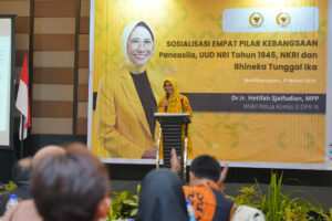 Hetifah : Literasi Digital Menjadi Pilar Utama Dalam Membangun Kebangsaan yang Maju