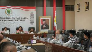 DPRD Kaltim Gelar Evaluasi Program BKT Bersama Pj Gubernur dan Disdikbud Kaltim