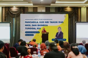 Hetifah, Laksanakan Sosialisasi 4 Pilar Kebangsaan Bertema “Peran Pendidikan dalam Membangun Kesadaran dan Pengamalan 4 Pilar Kebangsaan”