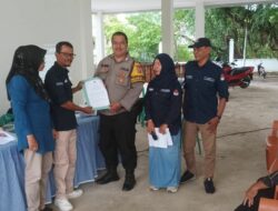 Bhabinkamtibmas Kelurahan Bugis Kawal Rekapitulasi DPHP untuk Pilkada 2024 dengan Lancar dan Aman