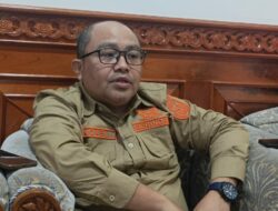 Dr Novel Dukung Langkah Pemkab Kutim Naikan Gaji Perangkat Desa