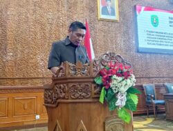 Sekwan Juliansyah Bacakan Lampiran Nota Kesepakatan KUA PPAS APBD-P Kutim TA 2024