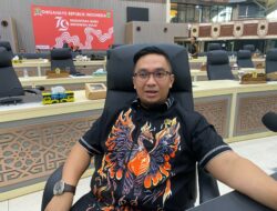 Dorong Pengenalan Batik Kalimantan, Nurhadi Sarankan Kurikulum Budaya Lokal di SMP dan SMA