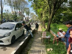 Bisnis Musiman yang Menggiurkan, Jasa Tukar Uang Jelang Lebaran Untung Banyak