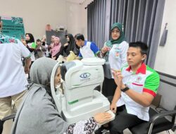 Kacamata Gratis Warnai HKG PKK Nasional di Kaltim