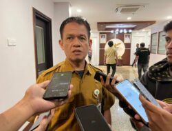 Ribuan Siswa Baru di Kaltim Sambut Tahun Ajaran Baru dengan Seragam Gratis dari Pemprov