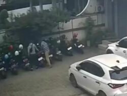 Warga Resah Parkir Liar di Teras Samarinda, Tarif Rp10 Ribu hingga Aksi Pencungkilan Kendaraan