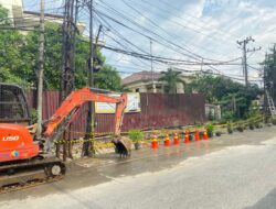 TPS Teuku Umar Dibongkar, DLH Tegaskan Warga Harus Disiplin Buang Sampah