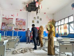 Belum Diperbaiki Sejak Setahun Atap SDN 007 Samarinda Ilir Jebol, Anggota DPRD Angkat Suara