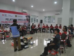 PMI Samarinda Tingkatkan Kesiapsiagaan Gawat Darurat lewat Pelatihan Kru Ambulans Standar Nasional