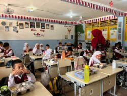 Tinjau SDN 002 Samarinda, Wali Kota Andi Harun Pantau Langsung Distribusi Makan Bergizi Gratis