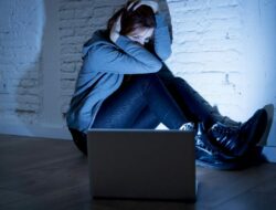 Heboh! Mahasiswi Samarinda Dijebak Tawaran Jadi Model, Diminta Kirim Foto Tak Pantas