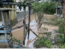Warga Tanah Merah Keluhkan Banjir Lumpur, Diduga Akibat Aktivitas Tambang Batu Bara