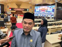 Ketua DPRD Kaltim Ingatkan Etika Digital: Unggahan Pejabat Publik Bukan Ruang Pribadi
