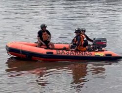 Bocah 7 Tahun Hilang Tenggelam di Sungai Mahakam, Basarnas Lakukan Penyelaman dan Penyisiran