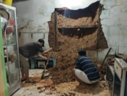 Longsor Terjang Rumah Warga di Samarinda Ulu, Dinding Dapur Ambruk Saat Penghuni Sedang Beristirahat