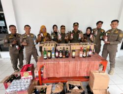 Modus Baru Peredaran Miras Ilegal Terungkap di Samarinda, Transaksi via Aplikasi Online dan Antar ke Rumah