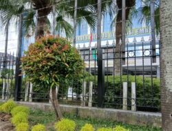 Kawat Berduri Kepung Kantor Gubernur Kaltim, Ribuan Personel Disiagakan Jelang Aksi