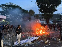 Ribuan Massa Aksi di Samarinda Berlangsung Tertib, Kapolda Tegaskan Pendekatan Humanis dan Minim Tindakan Represif