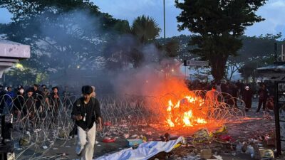 Ribuan Massa Aksi di Samarinda Berlangsung Tertib, Kapolda Tegaskan Pendekatan Humanis dan Minim Tindakan Represif
