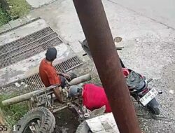 Bermodal Peralatan Bengkel, Pelaku Curi Power Steering Minibus dan Terekam Jelas Kamera Pengawas