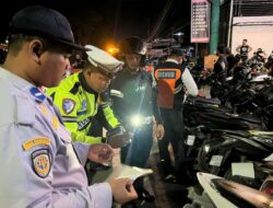 Bandel Parkir di Bahu Jalan, Tujuh Kendaraan Pengunjung Kopi Kenangan Slamet Riyadi Kena Tilang Elektronik dan Satu Mobil Diderek