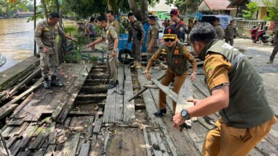 Usaha Cuci Mobil Pick Up Berisi Box Ikan di Jalur Hijau Akhirnya Dibongkar, Warga Mengaku Sudah Lama Terganggu Bau Limbah